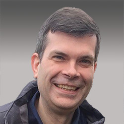 Chris Russel headshot