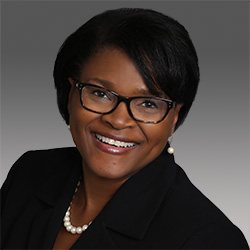 Reenie Askew headshot