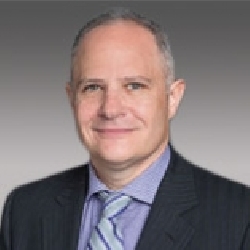 Hunter Saklad headshot