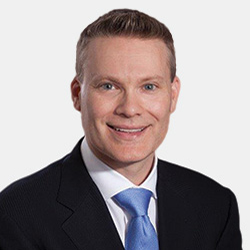 Craig Froelich headshot