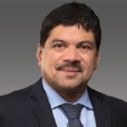 Sunil Erevelles headshot