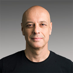 Paulo Rosado headshot Paulo Rosado headshot