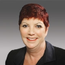 Rhonda MacAndrew headshot