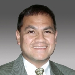 Phil Agcaoili headshot